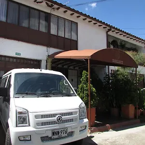  Pensión Casa De Huespedes Shalom Victoria Colombia